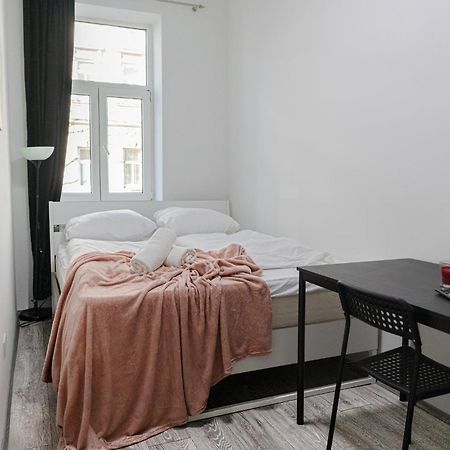 Affordable 5-Br Shared Apartment / Enkplatz U3 Getaway Wien Eksteriør bilde