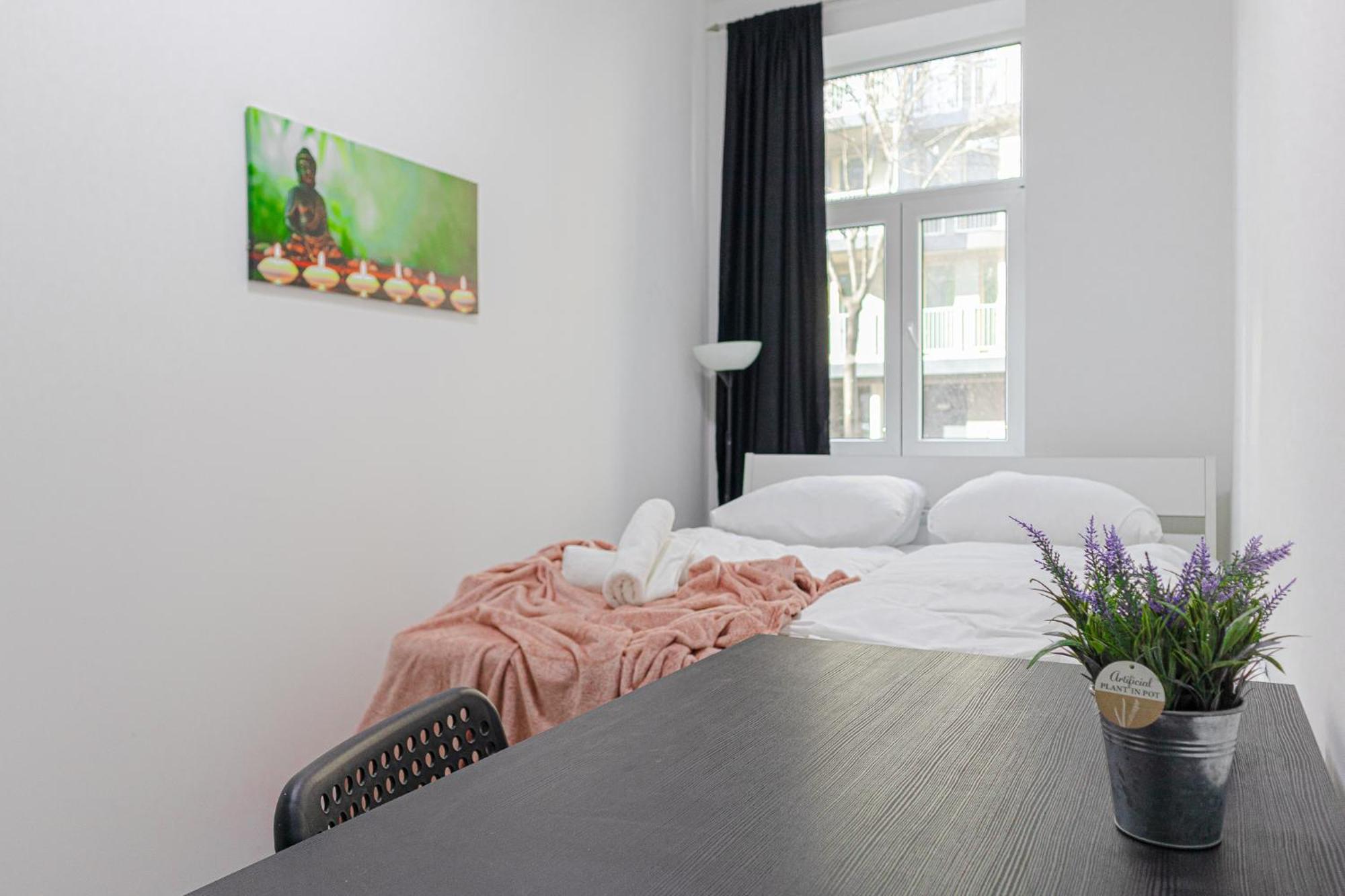 Affordable 5-Br Shared Apartment / Enkplatz U3 Getaway Wien Eksteriør bilde