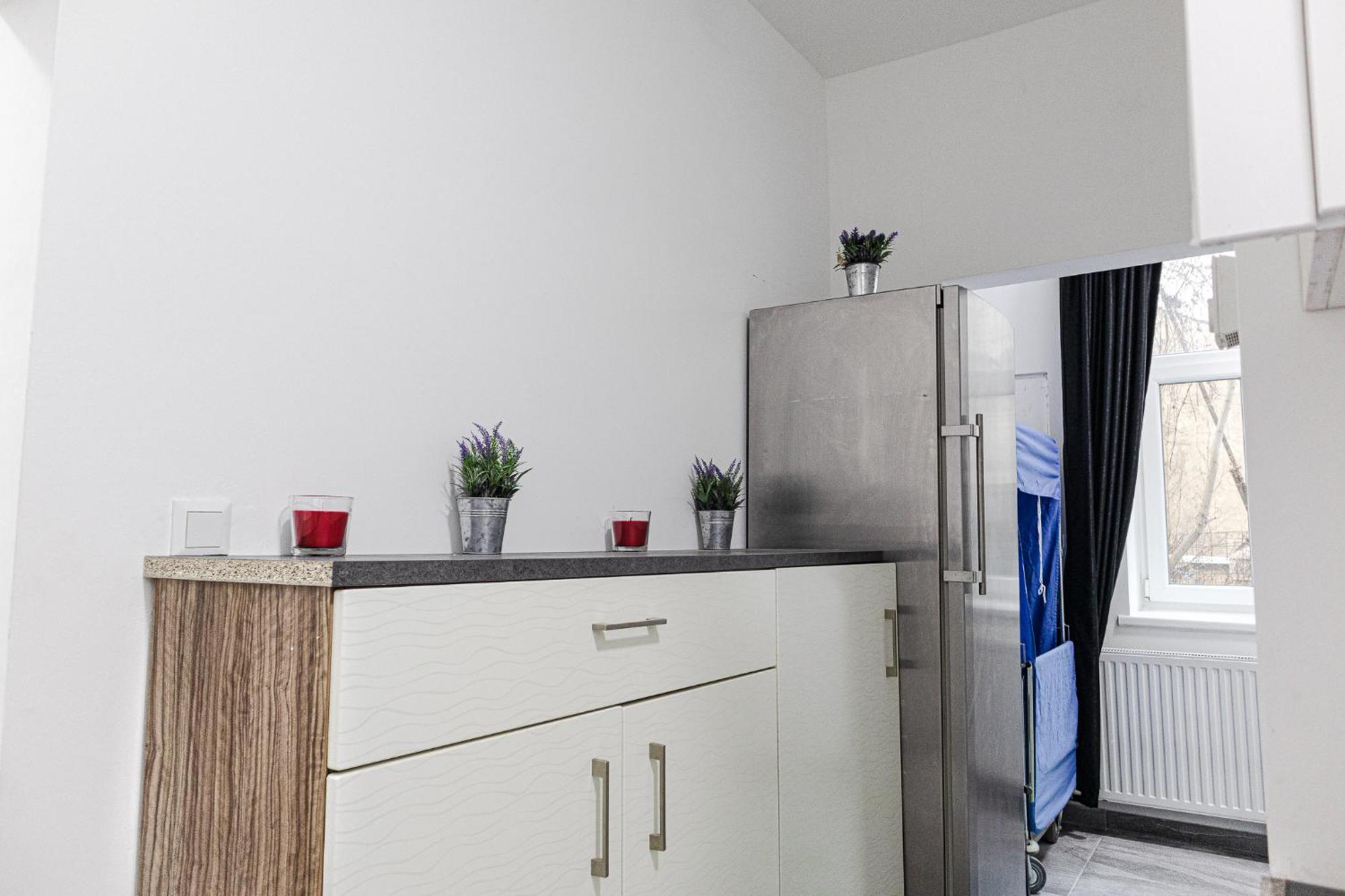 Affordable 5-Br Shared Apartment / Enkplatz U3 Getaway Wien Eksteriør bilde